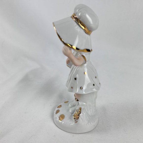 Vintage Capodimonte Girl Figurine-Fine Porcelain-White/Gold Dress-Italy - Picture 2 of 10